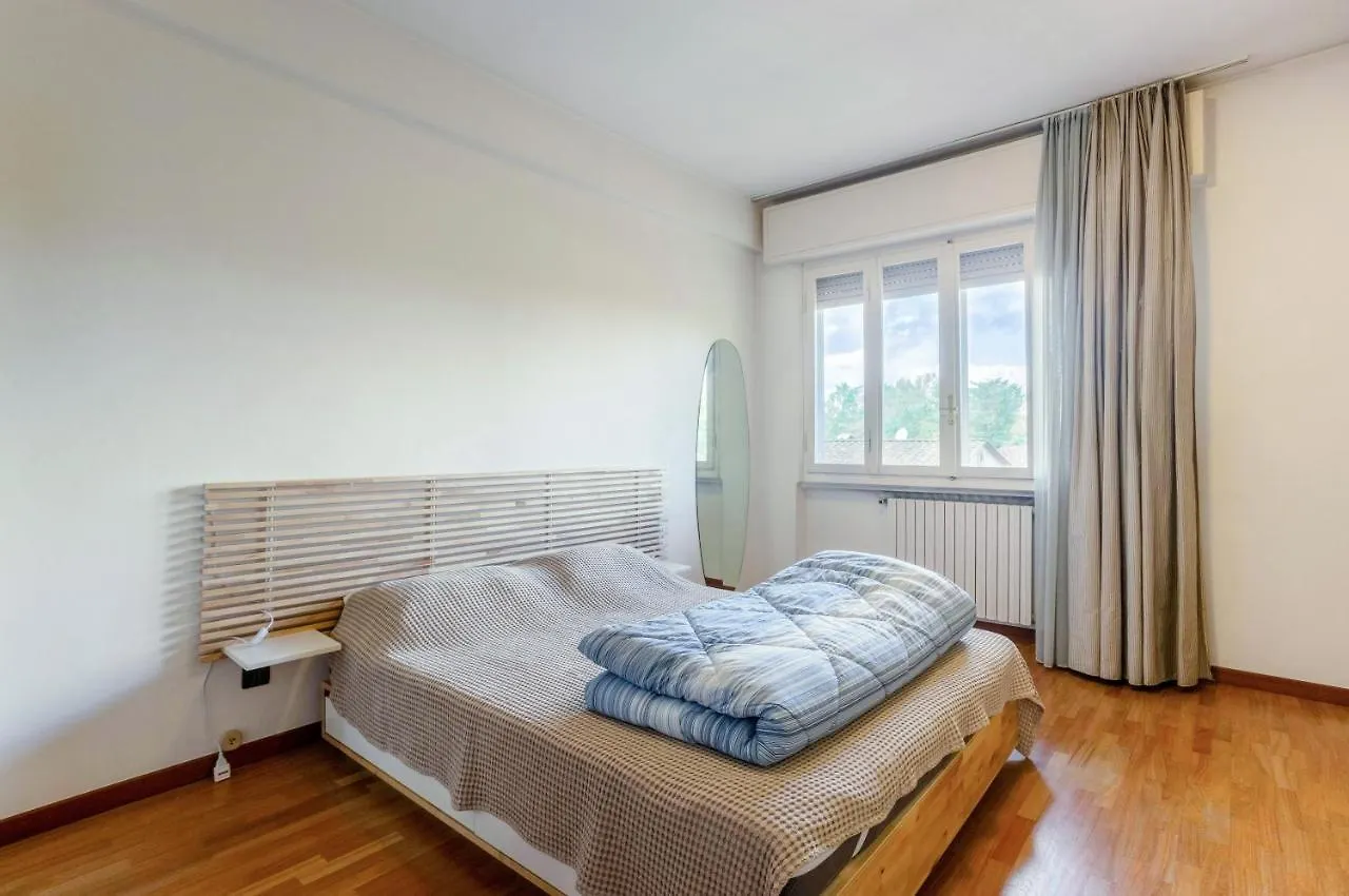 Lucca Roomy Apartment With Balcony And Parking! 0*,